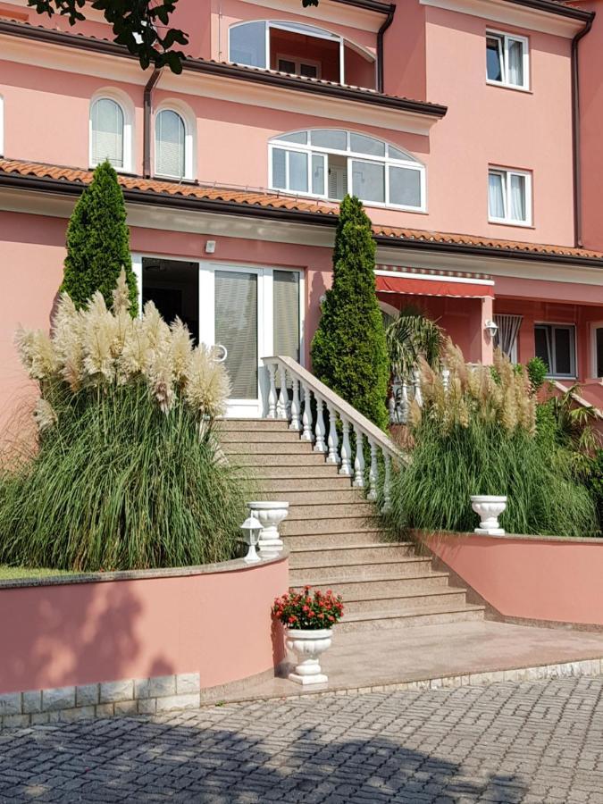 Villa Chiara Крница Екстер'єр фото
